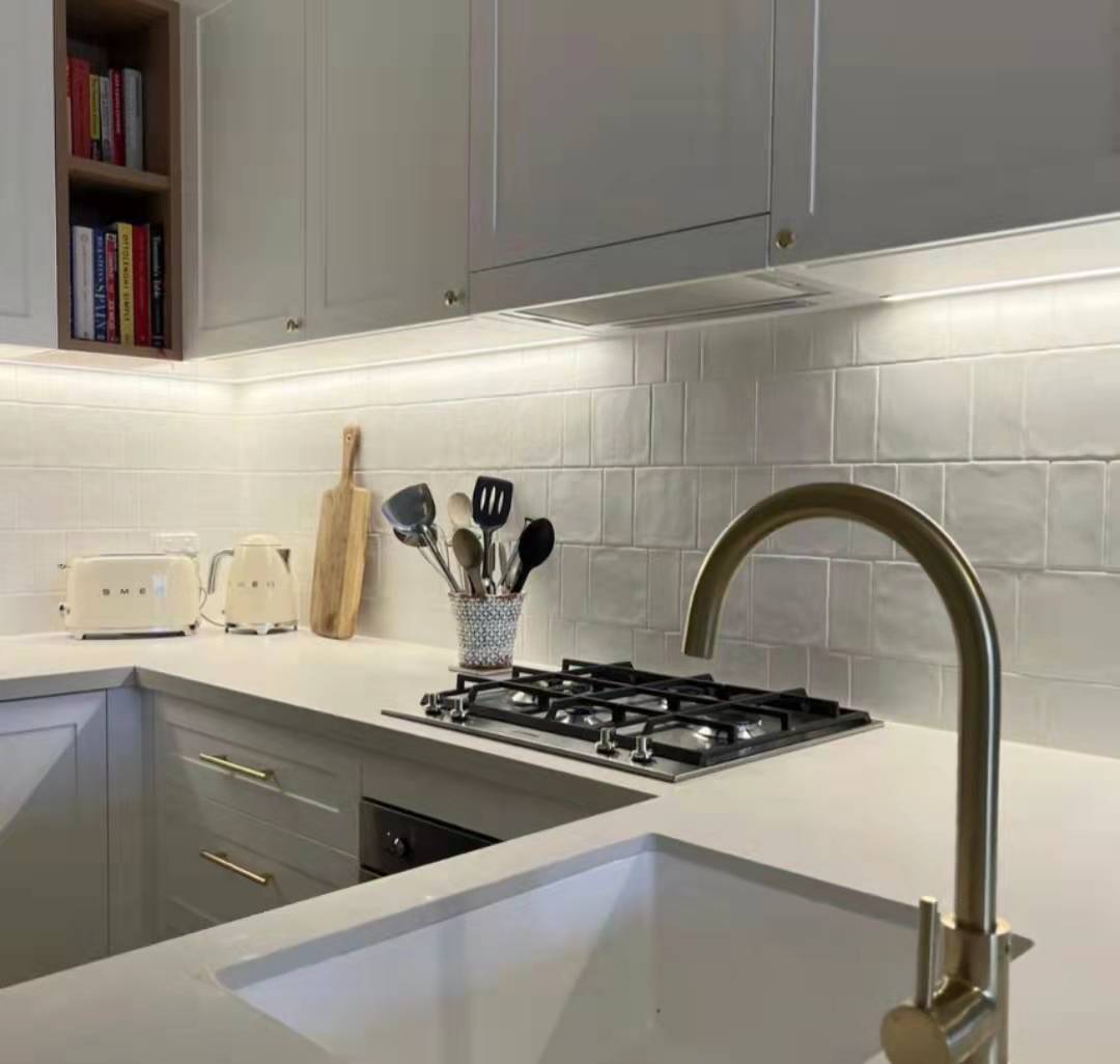 LODGE WAVY MATT WHITE WALL 150X150MM 15UAW1M - Image 3
